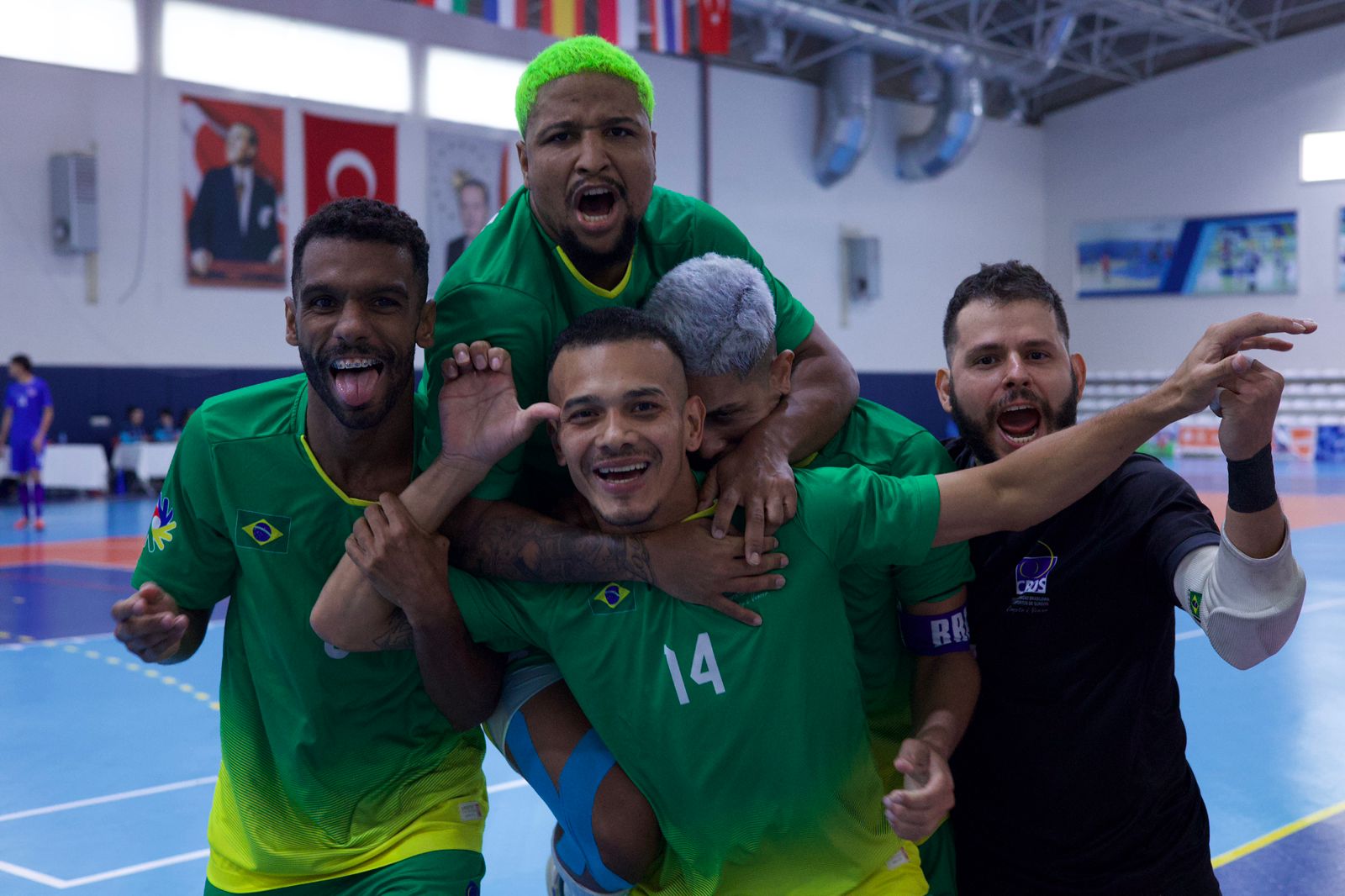 Seleção Masculina do Brasil vence a Tailândia e está na semifinal da Winter Deaflympics